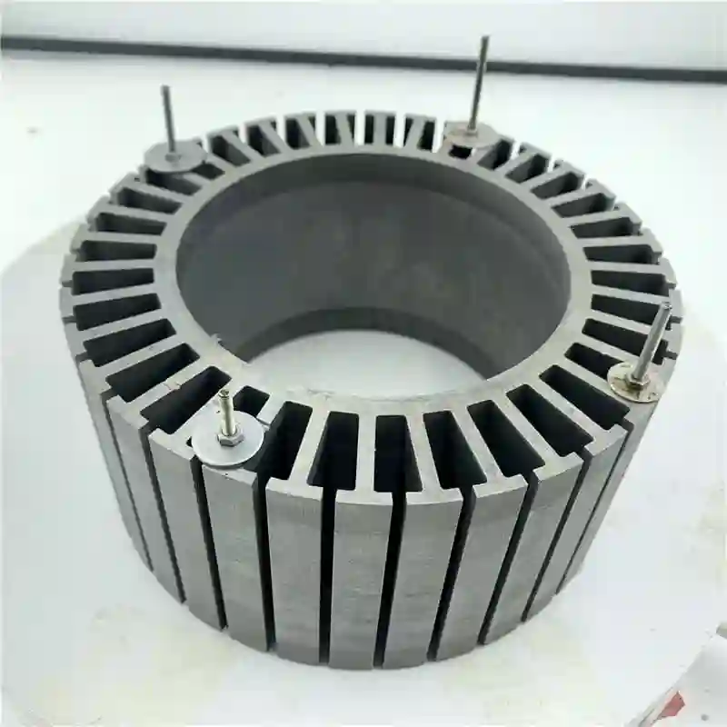 Rotor exterior alambre de núcleo de hierro que corta el producto terminado